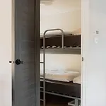 Vakantiehuis Met 3 Slaapkamers In Bosrijke Omgeving *