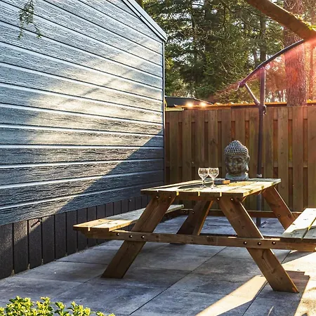 Met 3 Slaapkamers In Bosrijke Omgeving Holiday home Doornspijk