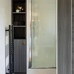 Met 3 Slaapkamers In Bosrijke Omgeving بيت للعطل *